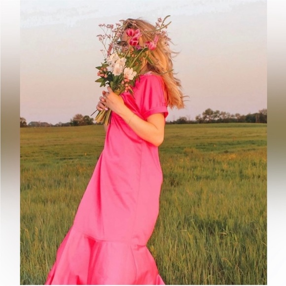 NWT Antonio Melani x Kimberly
Whitman Myrna V-Neck Flounce
Hem Waistless Dress - Picture 2 of 5